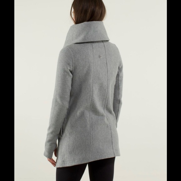 ⭐️Host Pick⭐️ Lululemon Virasana Blanket Wrap Coat Jacket - Picture 6 of 6